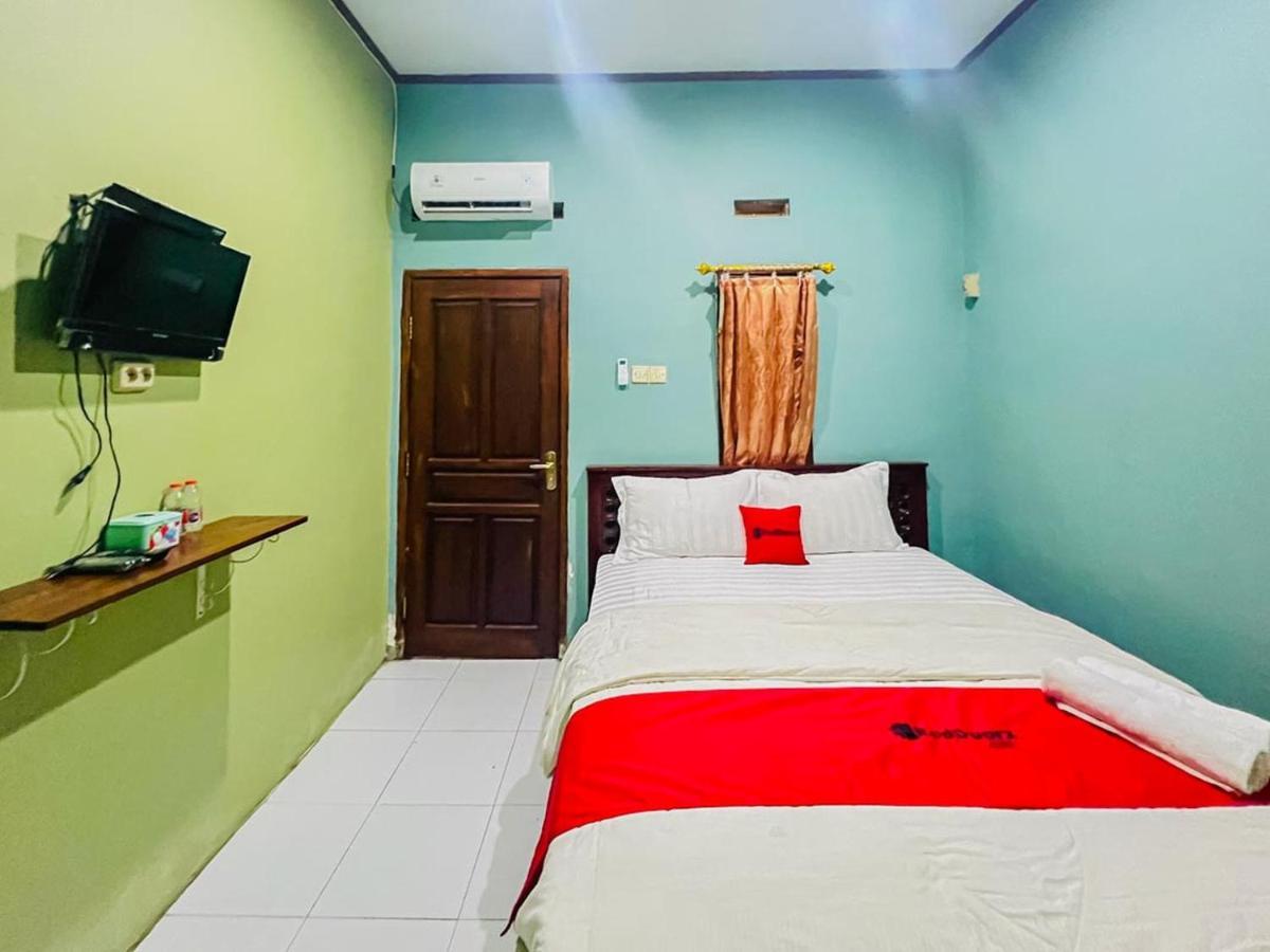 Reddoorz Near Sunrise Mall Mojokerto Dış mekan fotoğraf