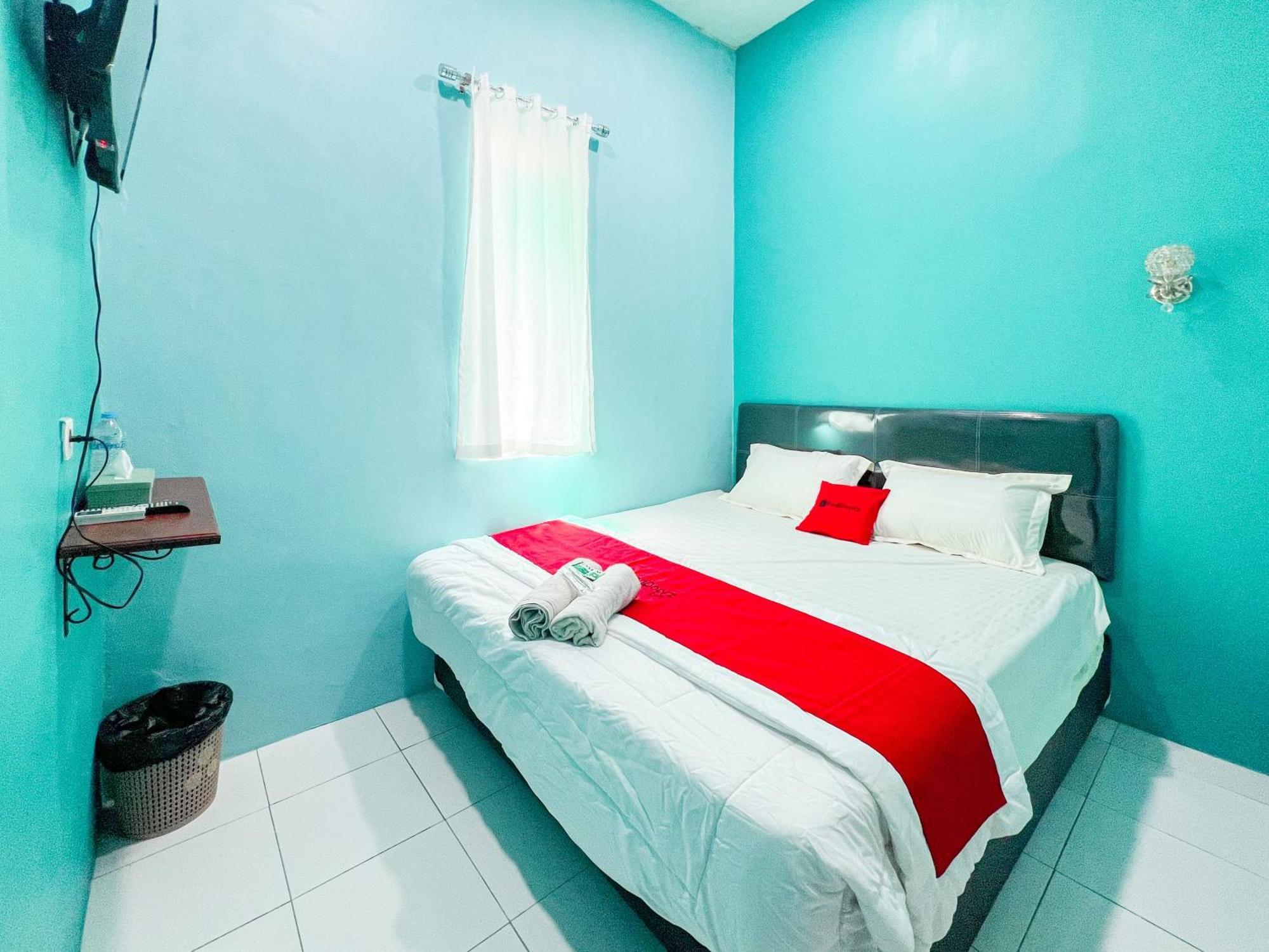 Reddoorz Near Sunrise Mall Mojokerto Dış mekan fotoğraf